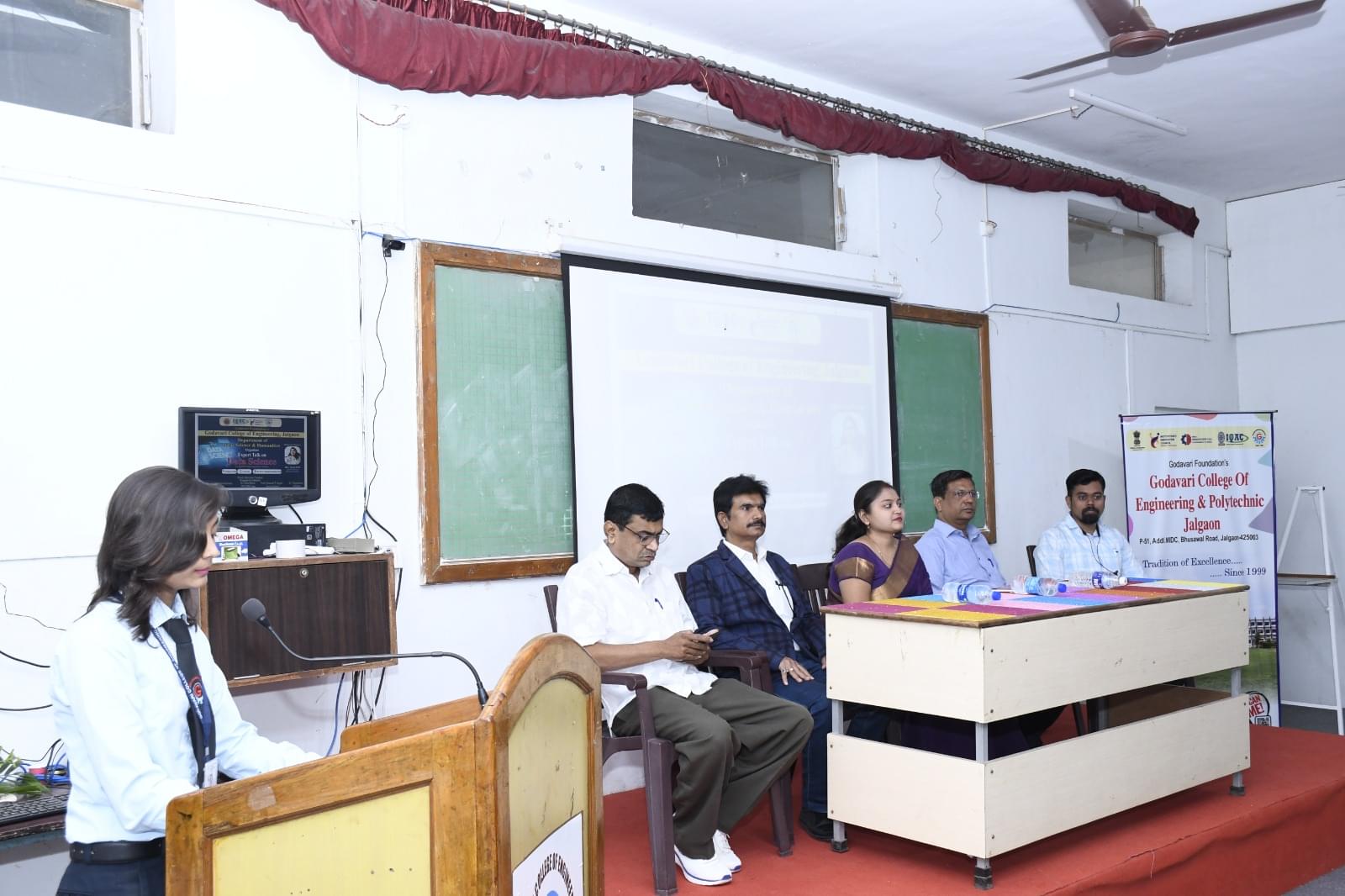 Godavari College of Engineering Jalgaon Extra Curriculars photo 29